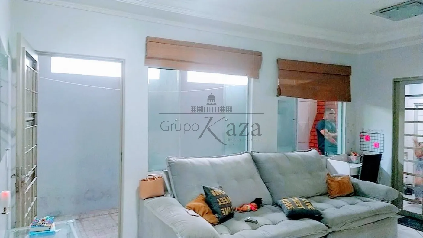 Foto 1 de Casa Padrão em Jardim Uirá, São José dos Campos - imagem 1