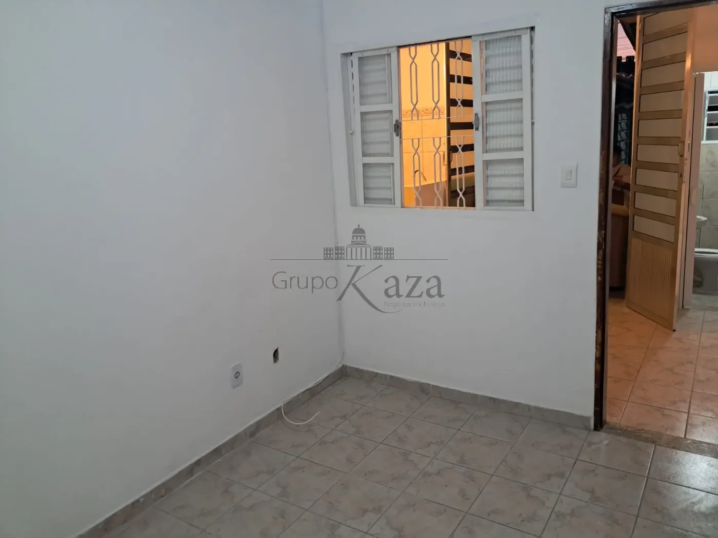 Foto 16 de Casa Padrão em Conjunto Residencial Trinta e Um de Março, São José dos Campos - imagem 16