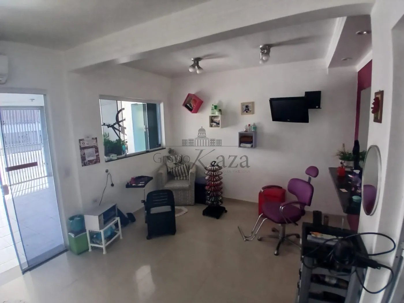 Foto 12 de Casa Padrão em Jardim Motorama, São José dos Campos - imagem 12