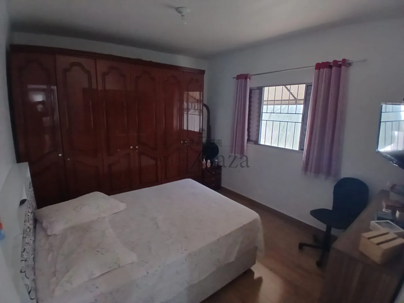 Foto 8 de Casa Padrão em Jardim Motorama, São José dos Campos - imagem 8