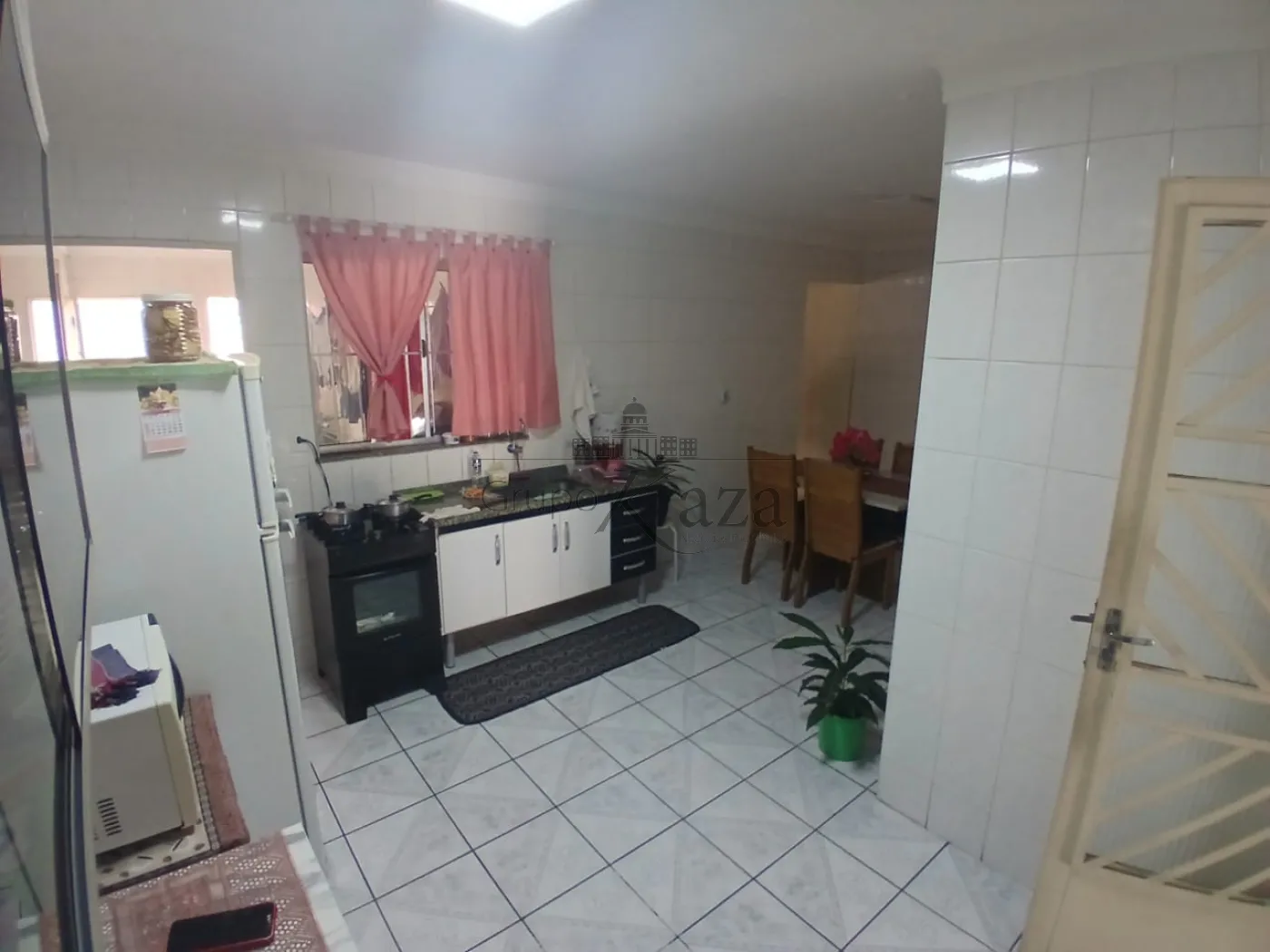 Foto 6 de Casa Padrão em Jardim Motorama, São José dos Campos - imagem 6