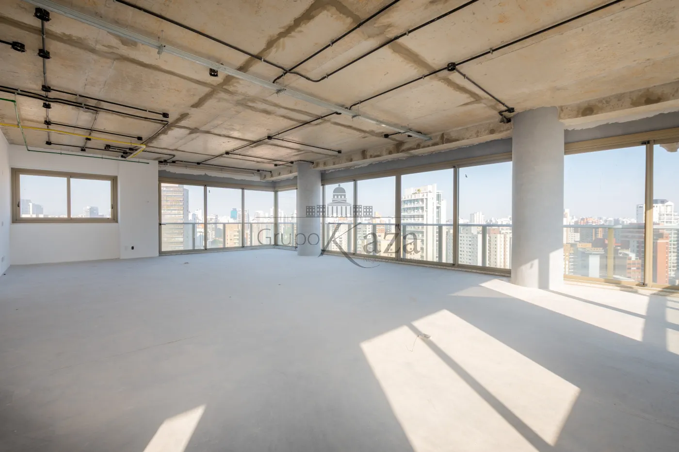 Foto 1 de Apartamento Padrão em Vila Nova Conceição, São Paulo - imagem 1
