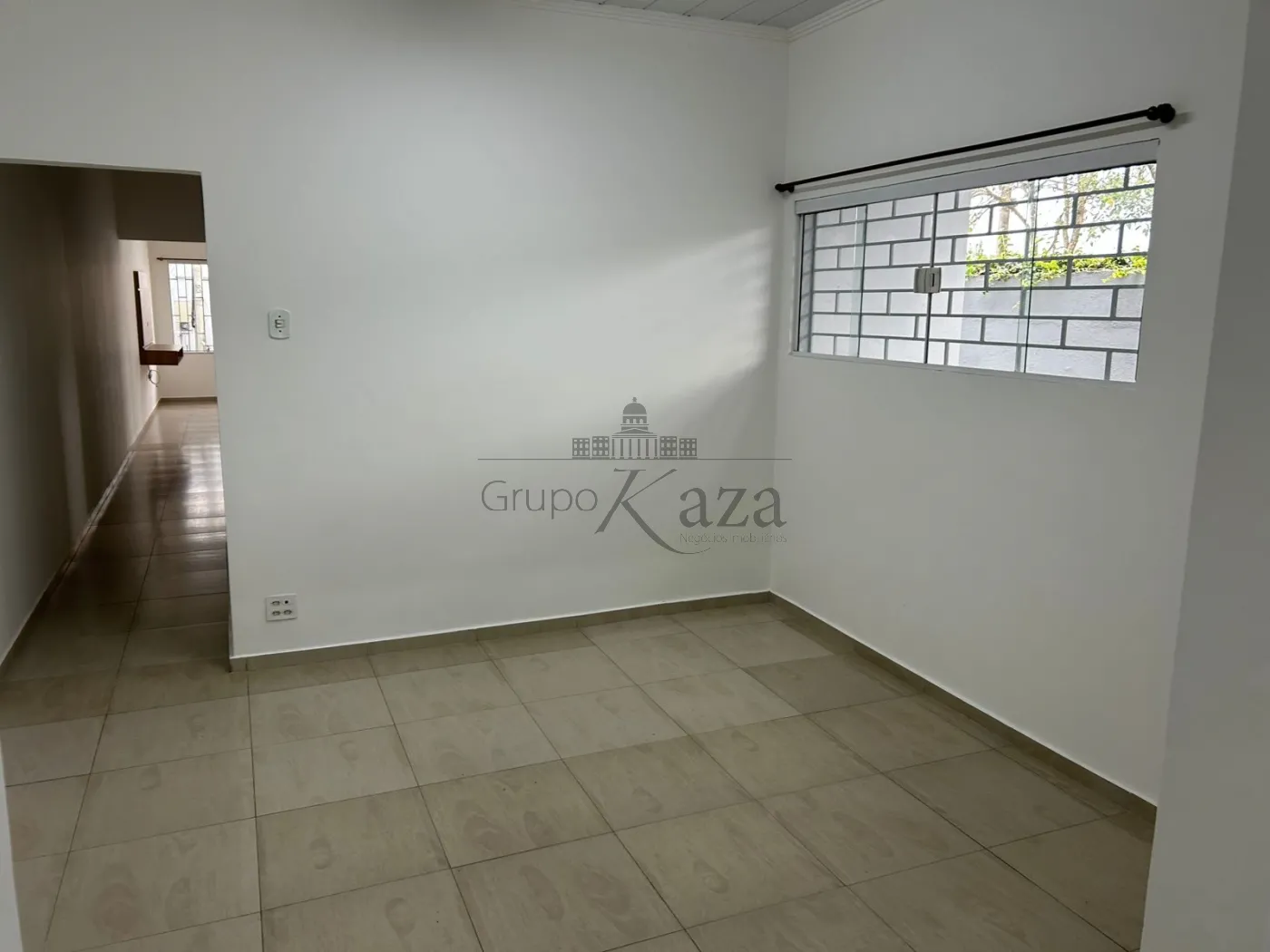 Foto 2 de Casa Padrão em Vila Santos, Caçapava - imagem 2