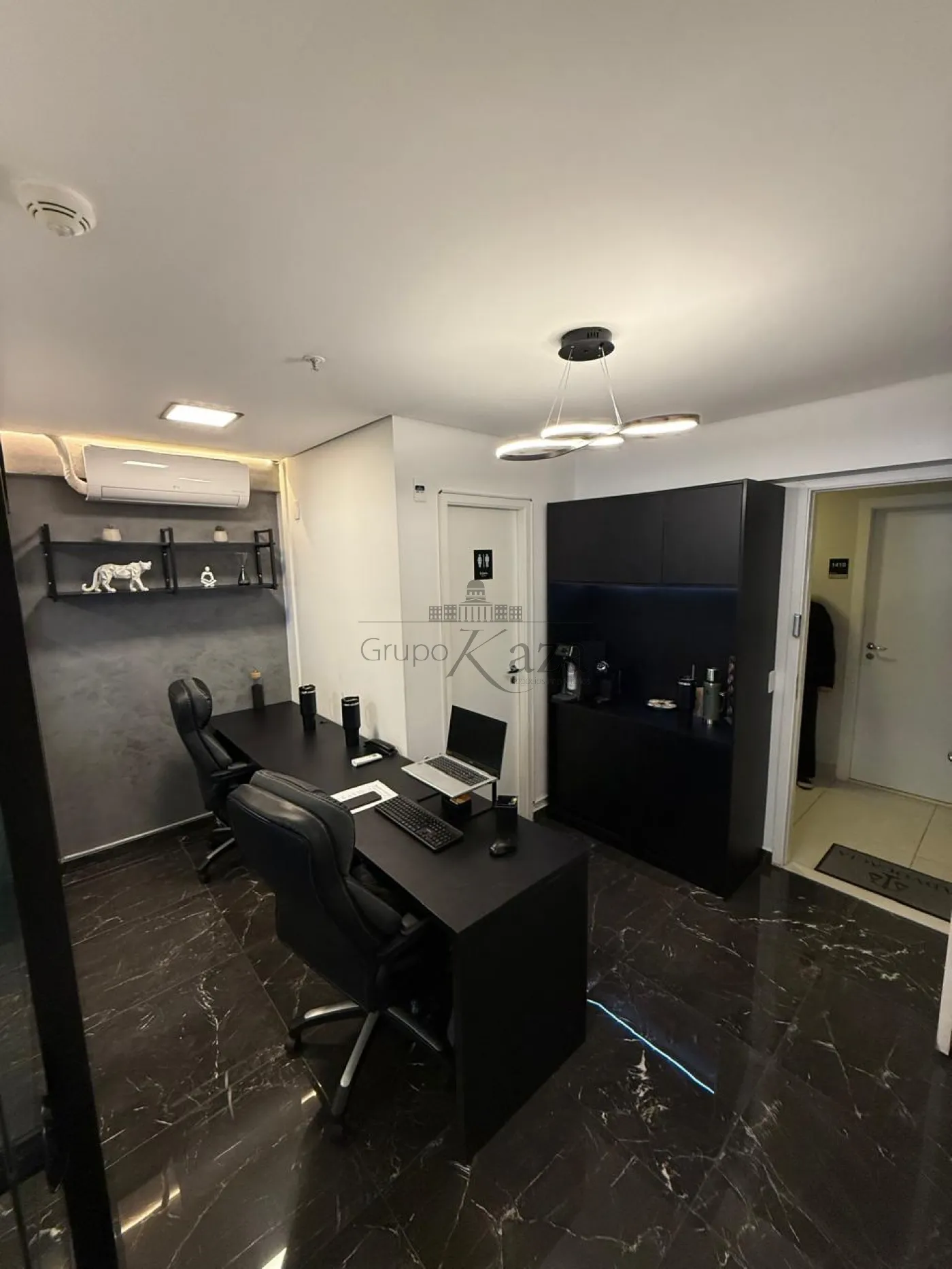 Foto 3 de Comercial Sala Condomínio em Parque Residencial Aquarius, São José dos Campos - imagem 3