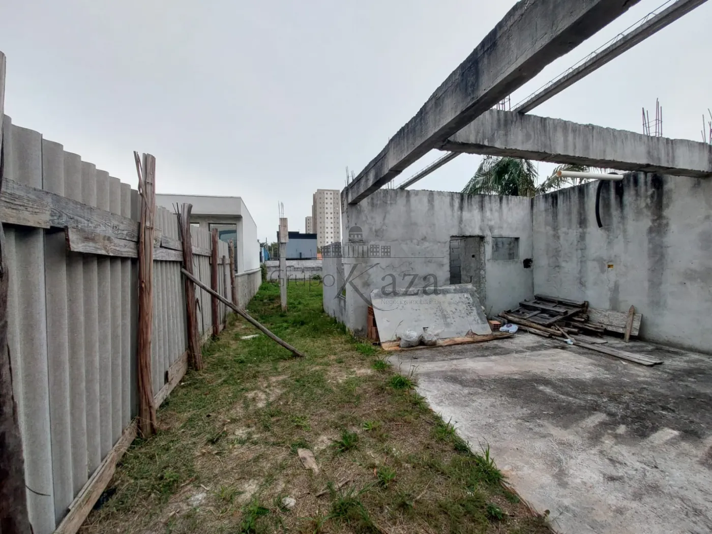 Foto 2 de Casa Casa em Construção Condomínio em Jardim Jacinto, Jacareí - imagem 2