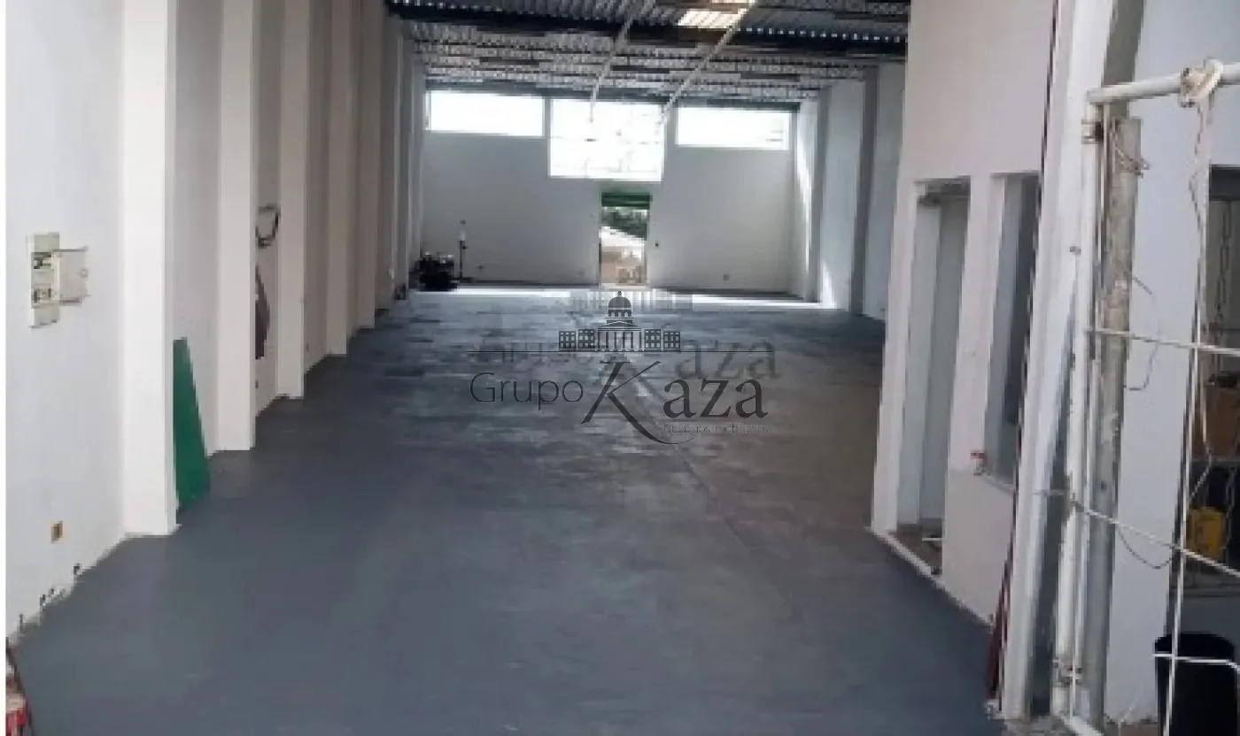 Foto 2 de Comercial Casa em Vila Iracema, São José dos Campos - imagem 2