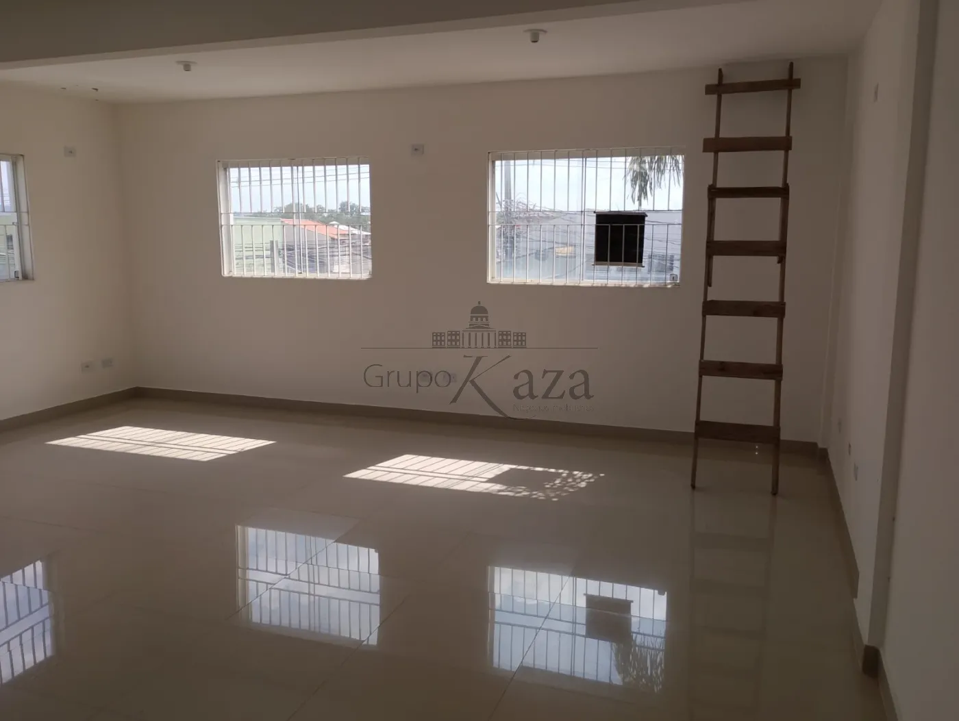 Foto 2 de Comercial Sala em Residencial Parque dos Sinos, Jacareí - imagem 2