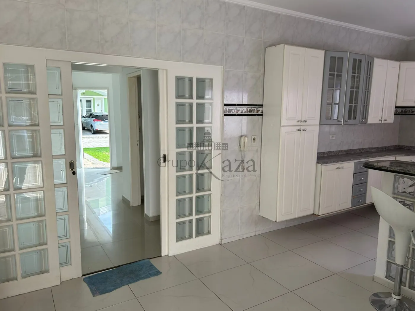 Foto 2 de Casa Condomínio em Jardim Califórnia, Jacareí - imagem 2