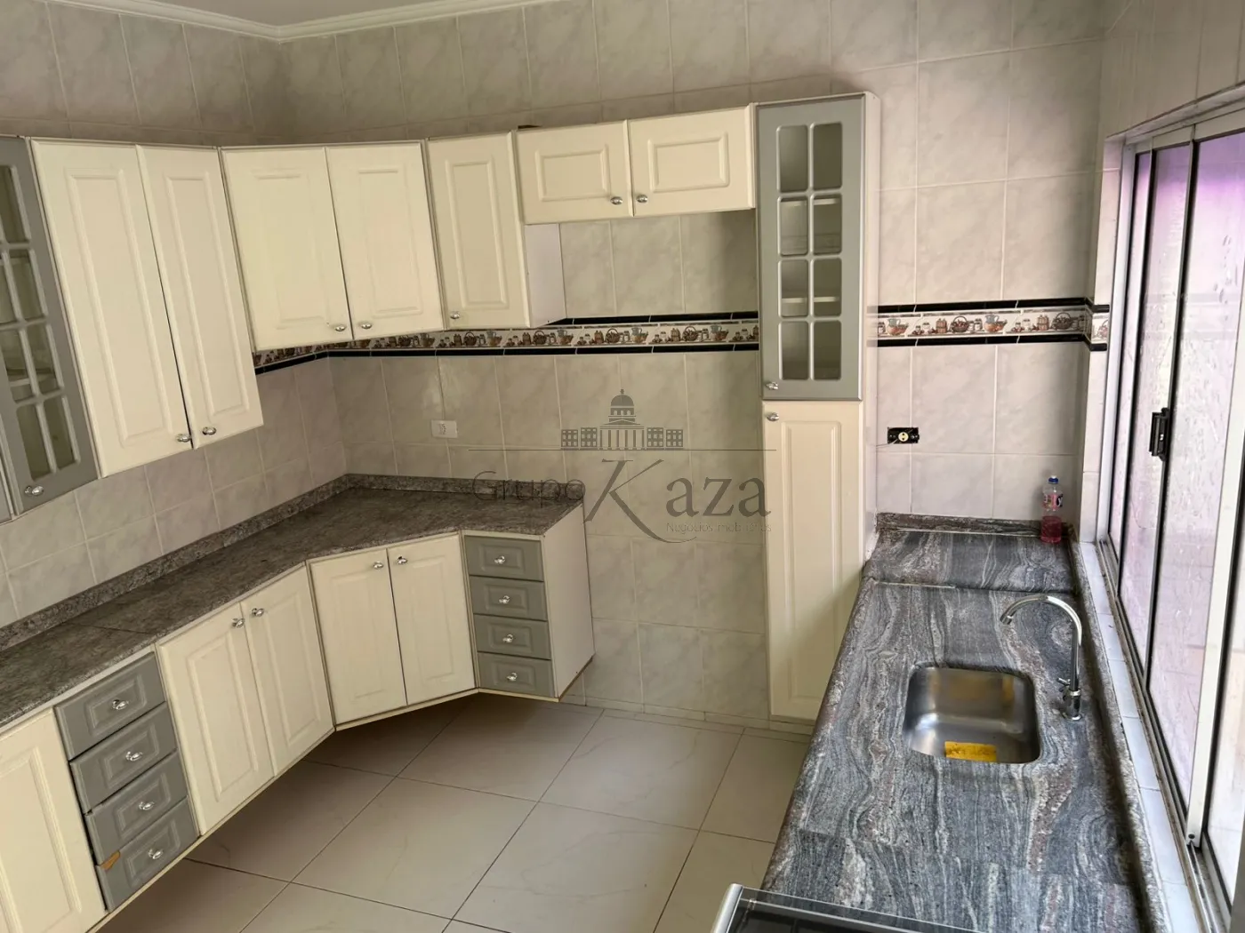 Foto 12 de Casa Condomínio em Jardim Califórnia, Jacareí - imagem 12