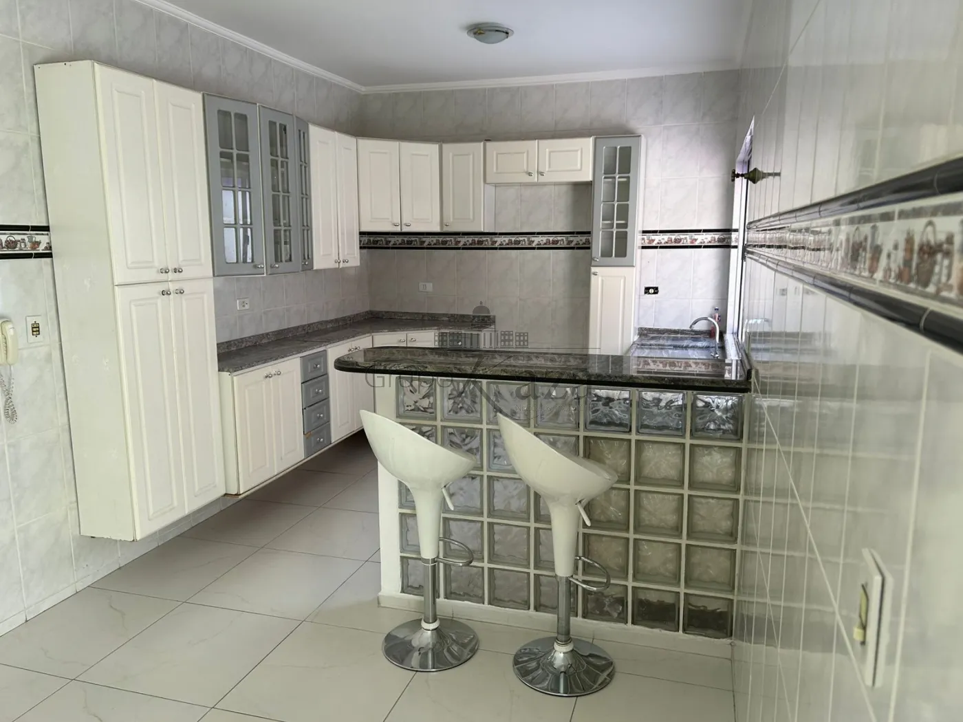 Foto 3 de Casa Condomínio em Jardim Califórnia, Jacareí - imagem 3