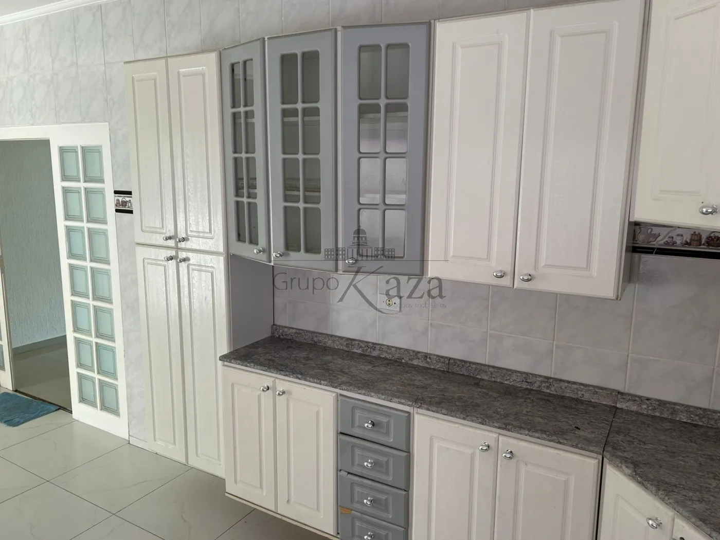 Foto 11 de Casa Condomínio em Jardim Califórnia, Jacareí - imagem 11