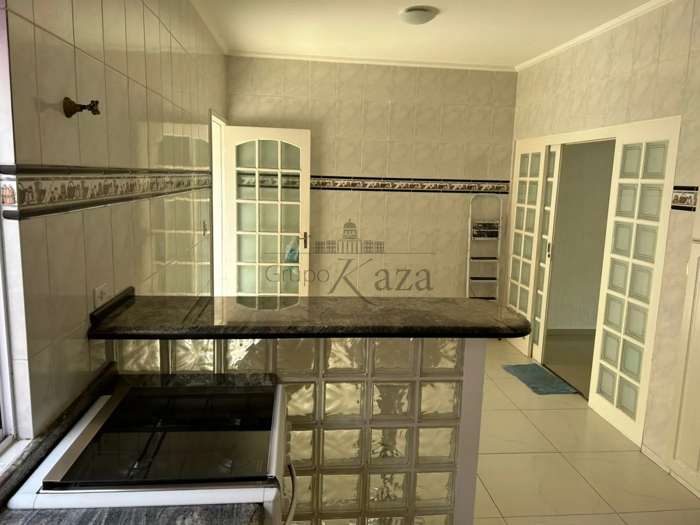 Foto 4 de Casa Condomínio em Jardim Califórnia, Jacareí - imagem 4