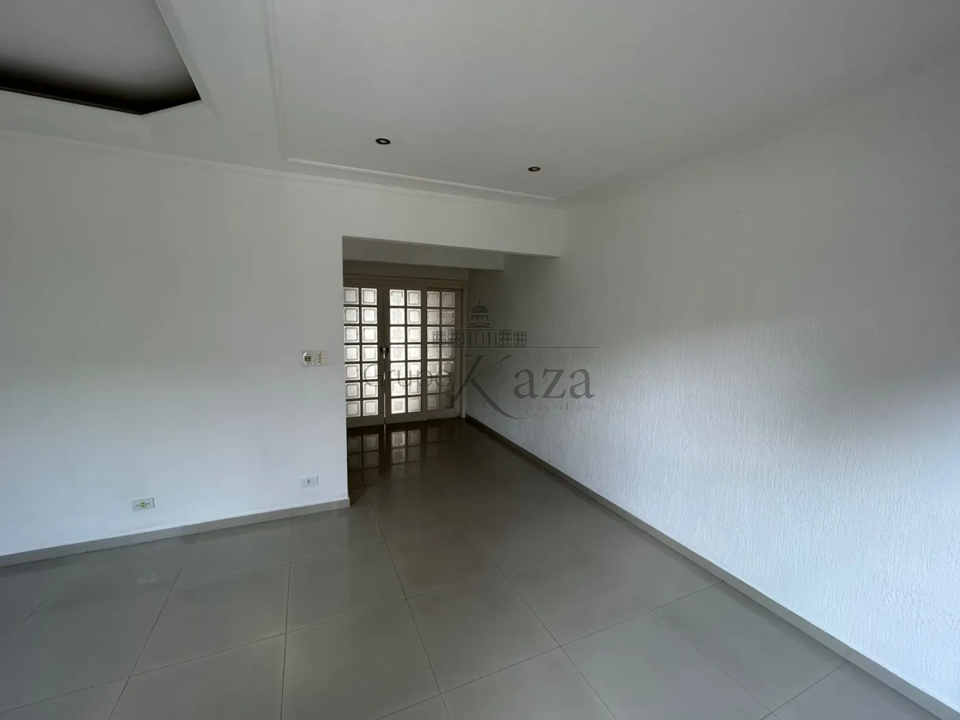 Foto 17 de Casa Condomínio em Jardim Califórnia, Jacareí - imagem 17
