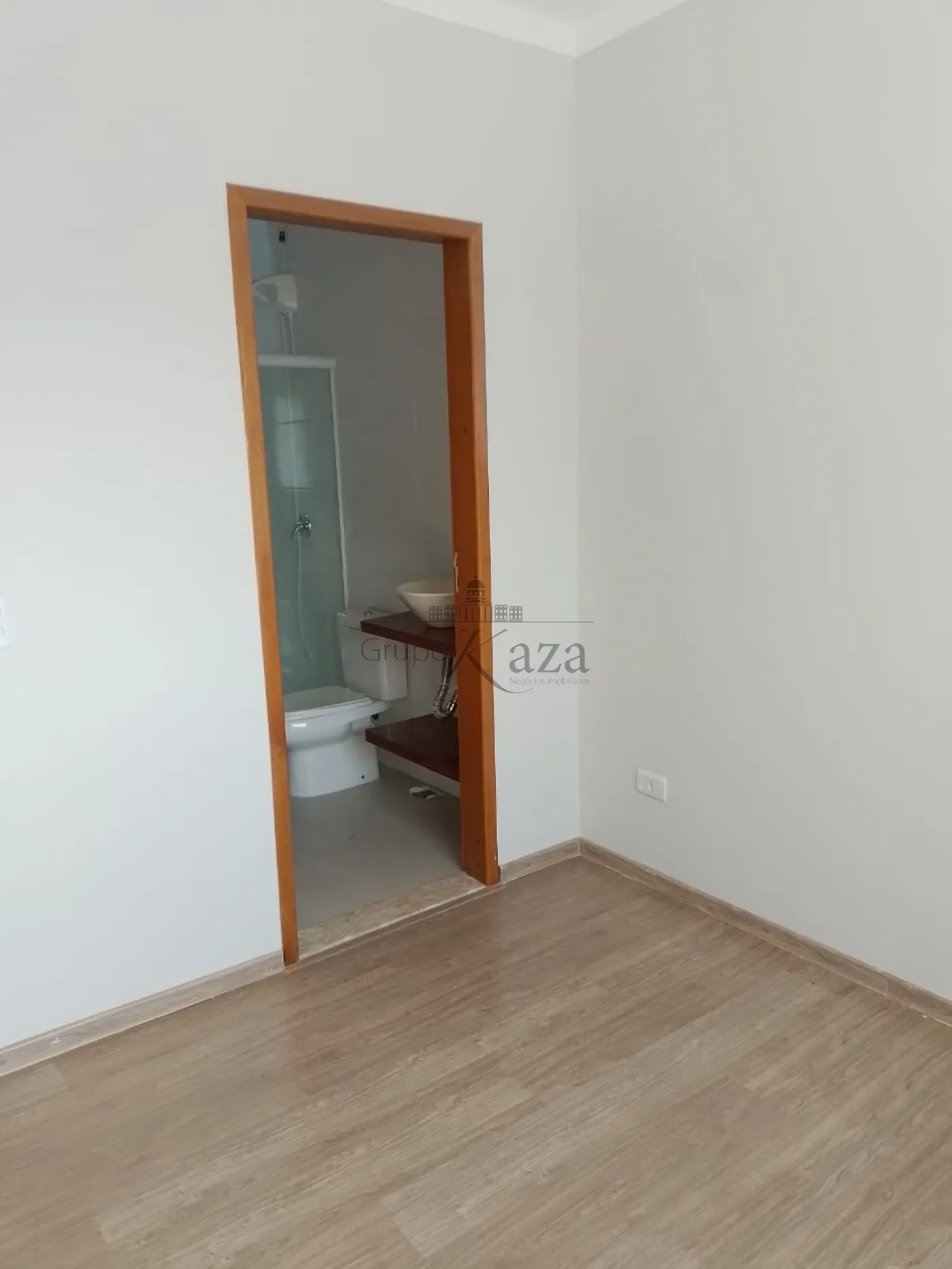 Foto 9 de Casa Sobrado em Jardim do Céu, São José dos Campos - imagem 9