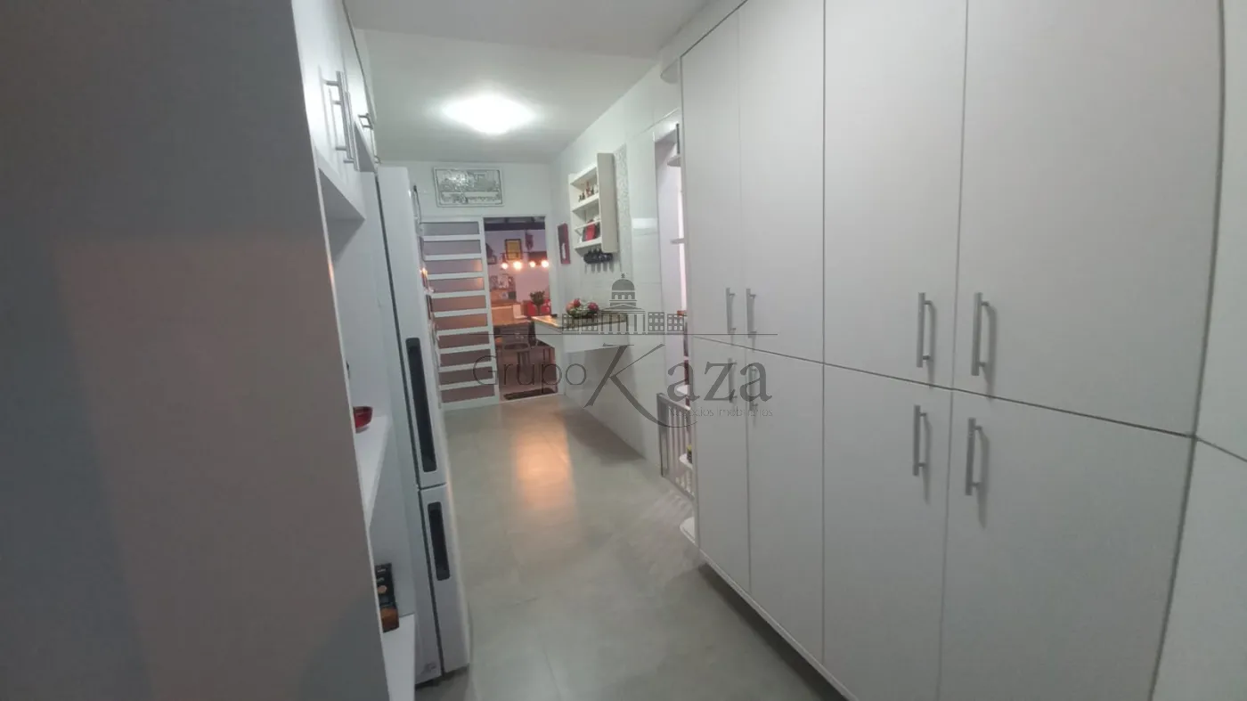 Foto 9 de Casa Condomínio em Jardim Califórnia, Jacareí - imagem 9