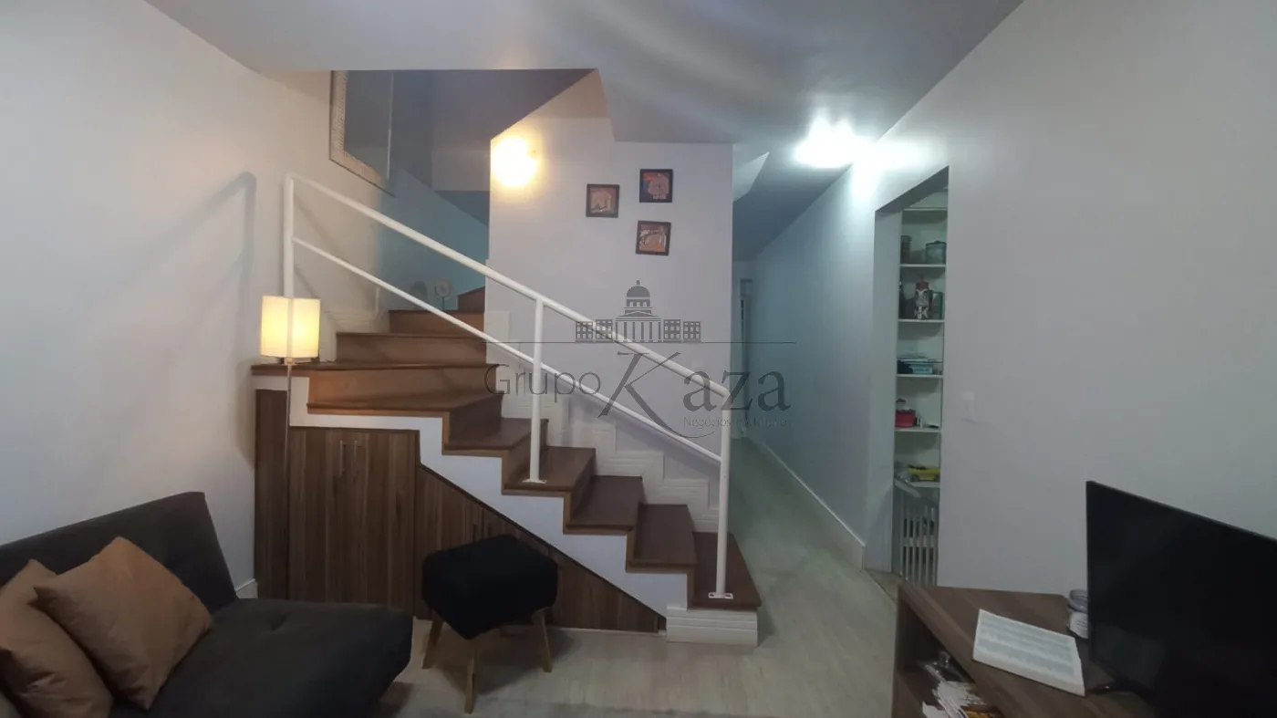 Foto 3 de Casa Condomínio em Jardim Califórnia, Jacareí - imagem 3