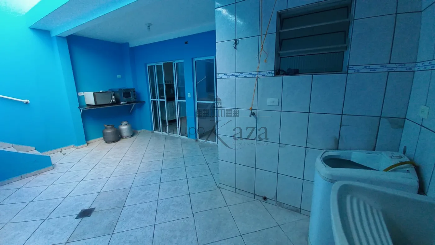 Foto 21 de Casa Condomínio em Jardim Califórnia, Jacareí - imagem 21