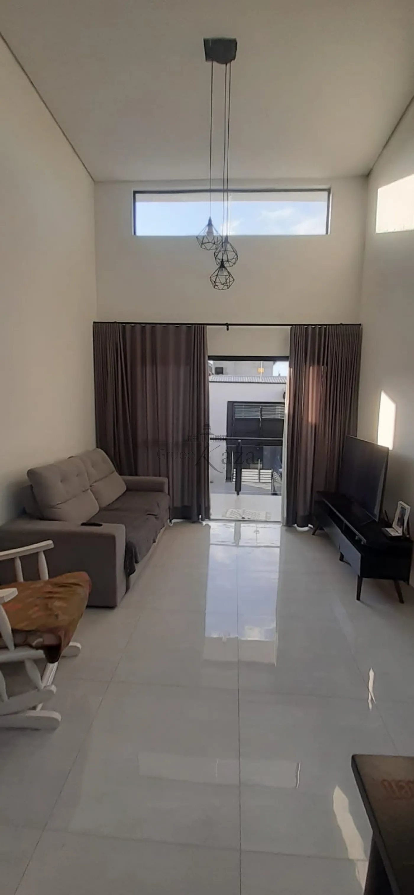 Foto 1 de Casa Padrão em Portal dos Pássaros, São José dos Campos - imagem 1