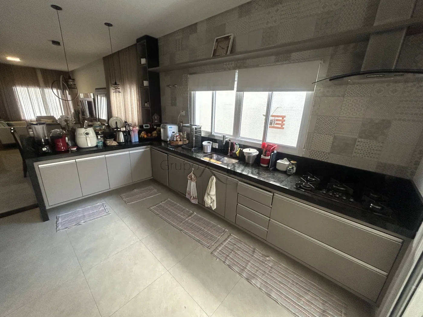 Foto 8 de Casa Condomínio em Jardim Crystal Park, Jacareí - imagem 8
