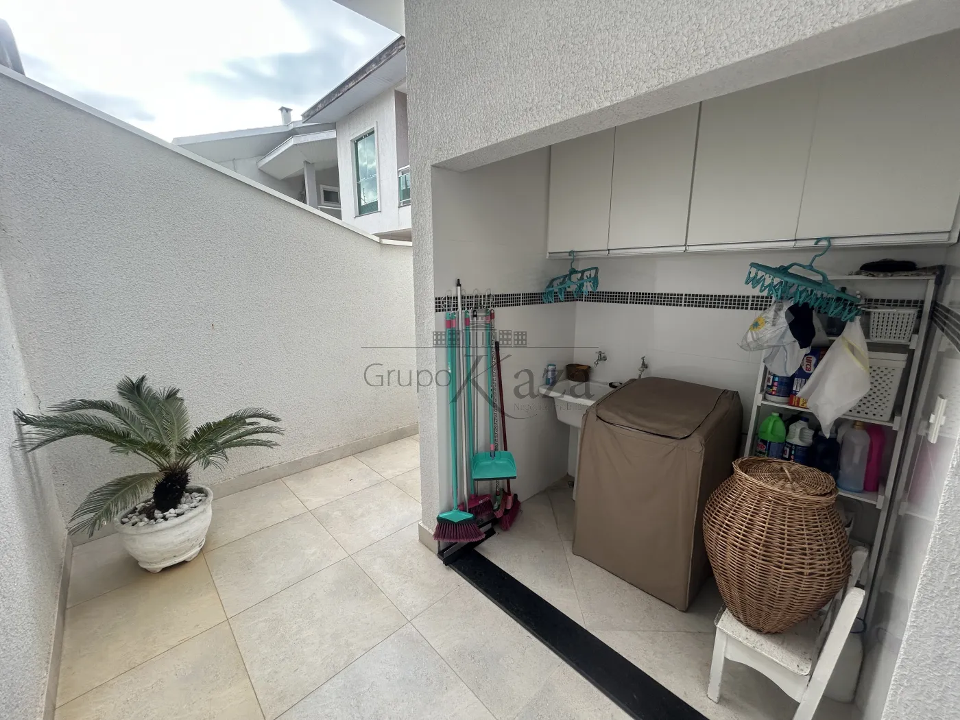 Foto 30 de Casa Condomínio em Jardim Crystal Park, Jacareí - imagem 30