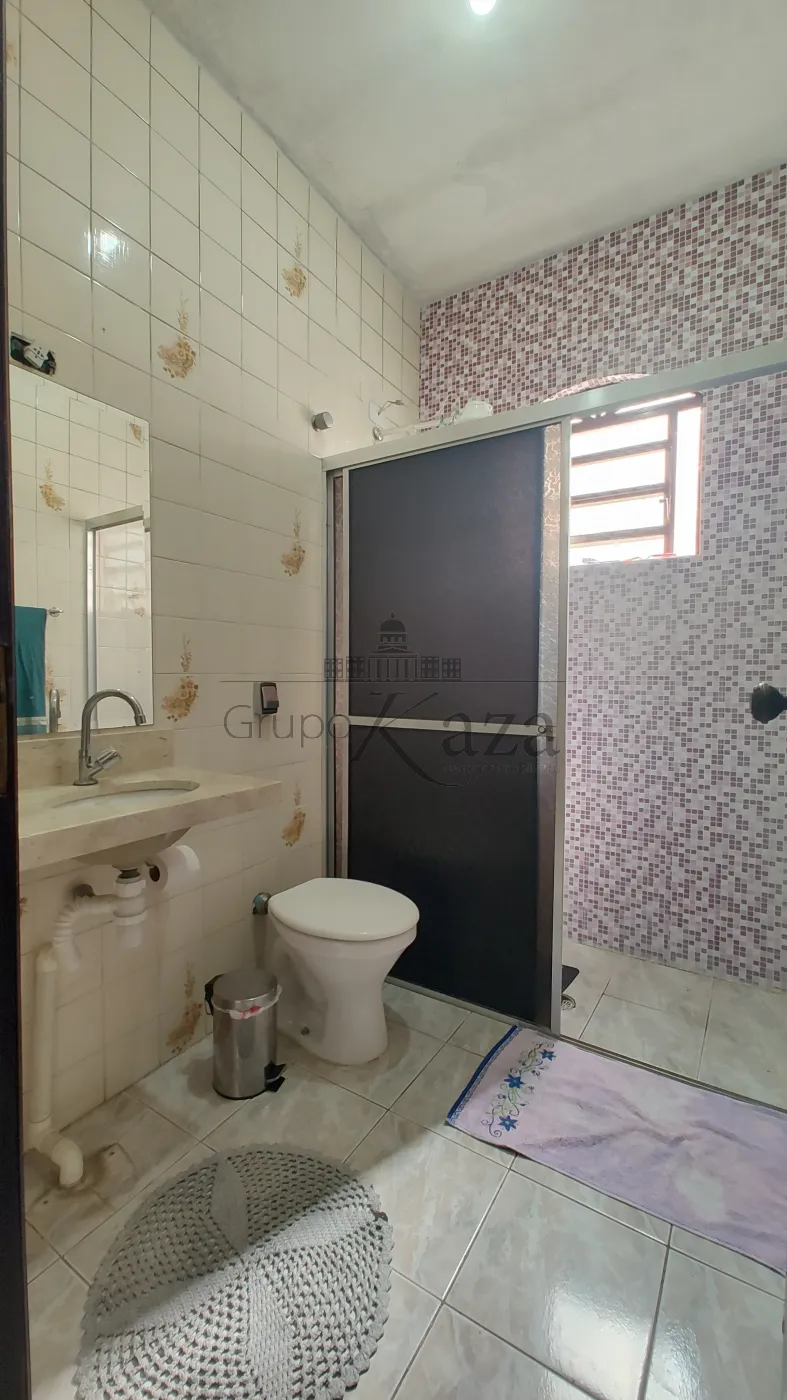 Foto 14 de Casa Padrão em Vila Pinheiro, Jacareí - imagem 14