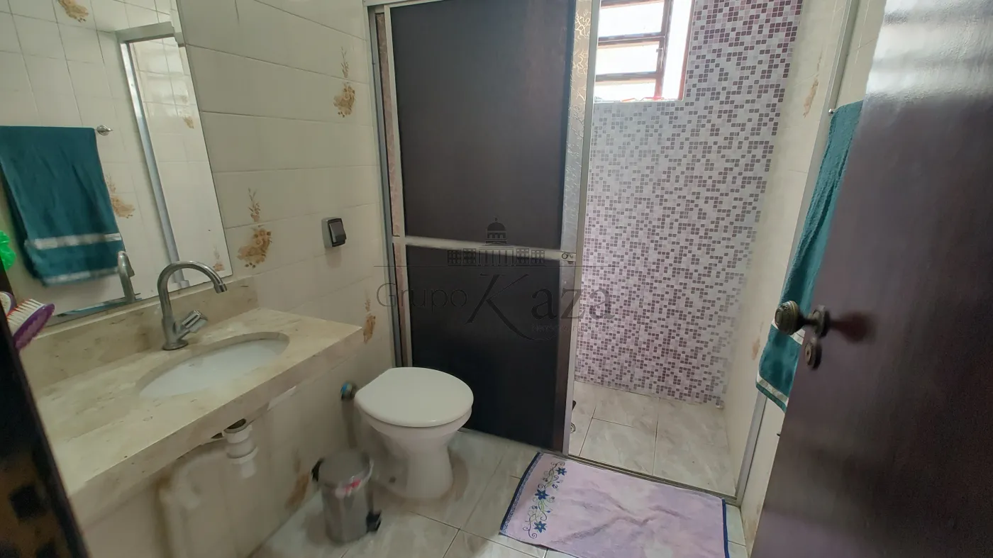Foto 15 de Casa Padrão em Vila Pinheiro, Jacareí - imagem 15