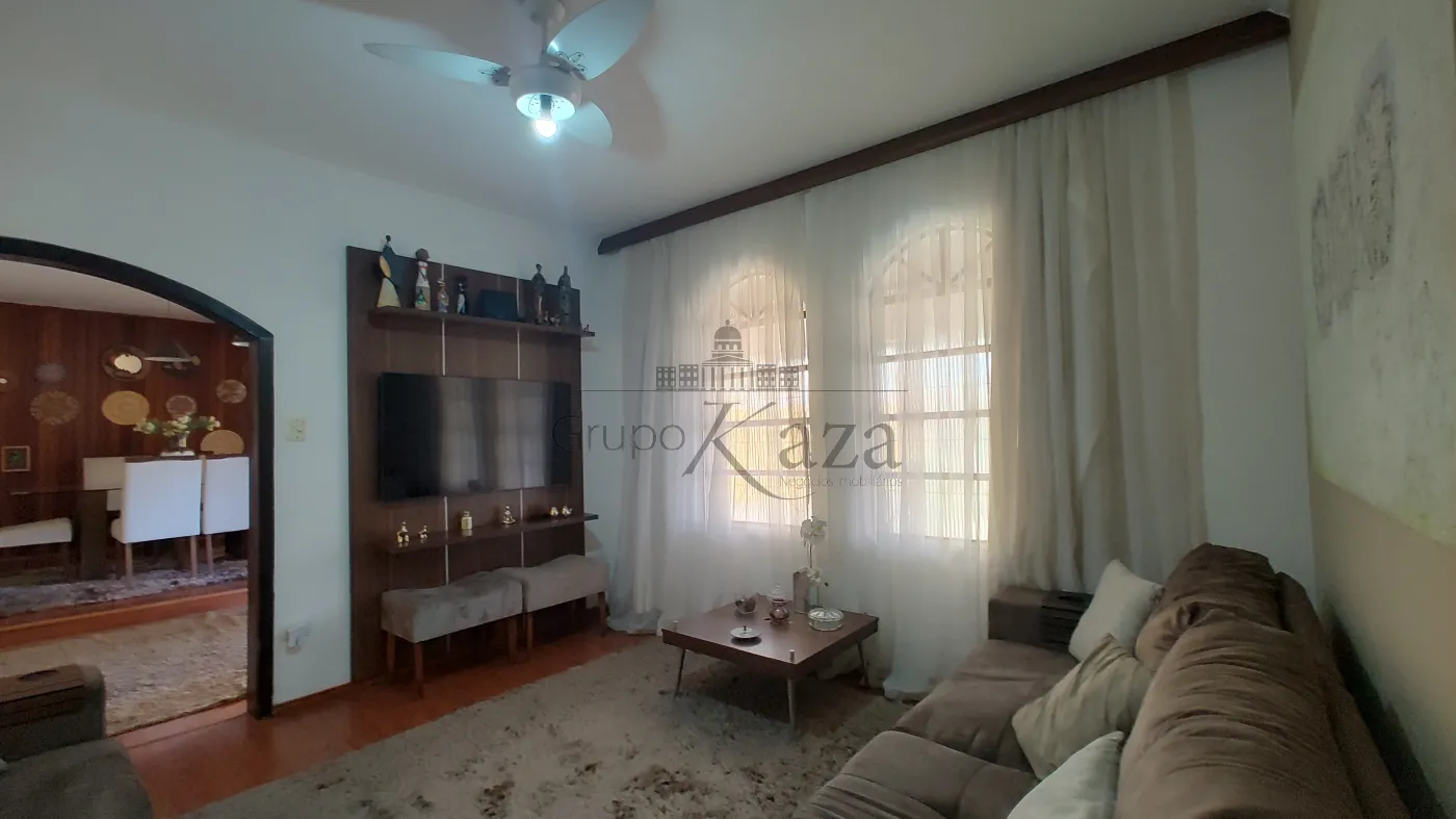 Foto 5 de Casa Padrão em Vila Pinheiro, Jacareí - imagem 5