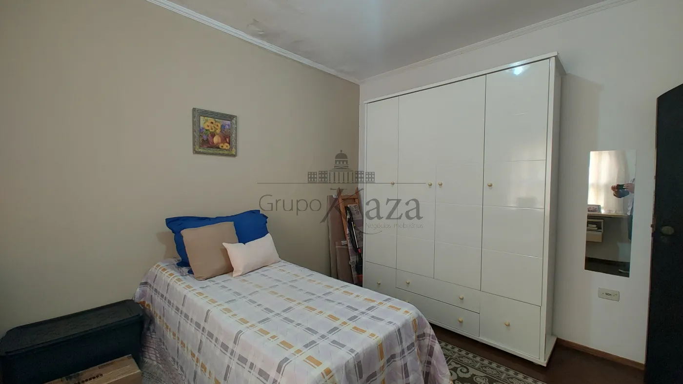 Foto 18 de Casa Padrão em Vila Pinheiro, Jacareí - imagem 18