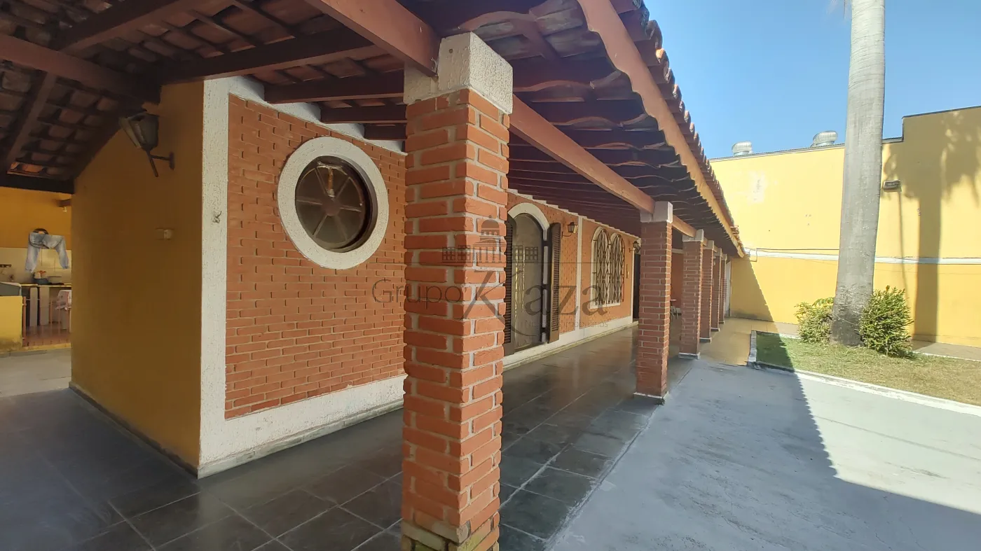 Foto 23 de Casa Padrão em Vila Pinheiro, Jacareí - imagem 23