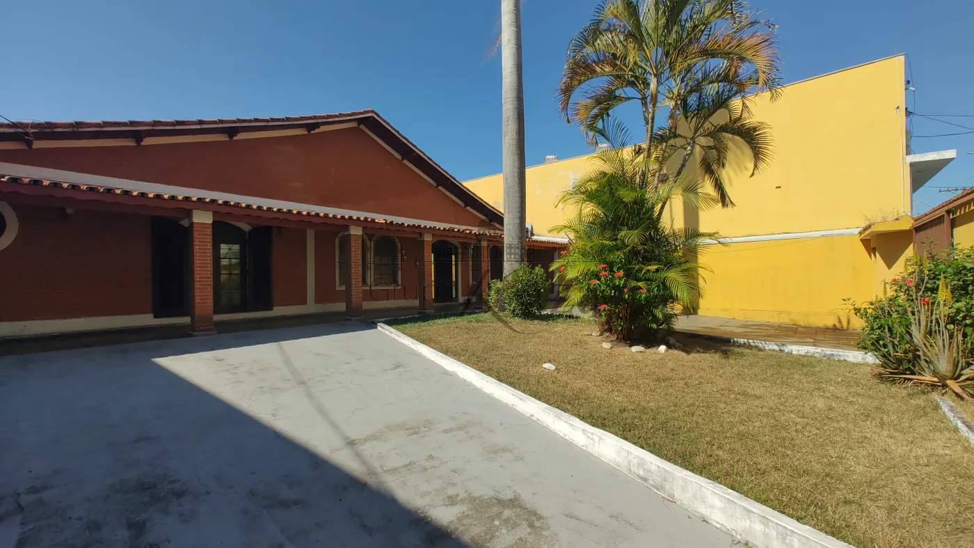 Foto 25 de Casa Padrão em Vila Pinheiro, Jacareí - imagem 25