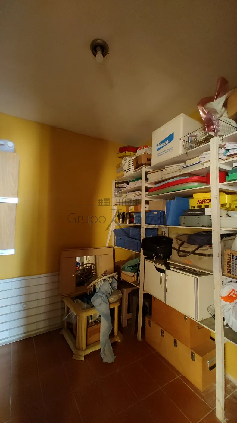 Foto 29 de Casa Padrão em Vila Pinheiro, Jacareí - imagem 29