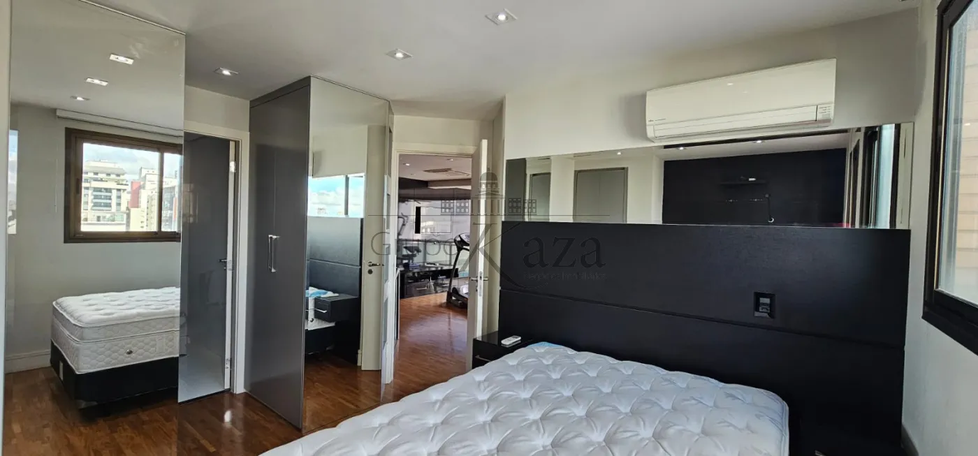 Foto 13 de Apartamento Duplex em Jardim Paulista, São Paulo - imagem 13