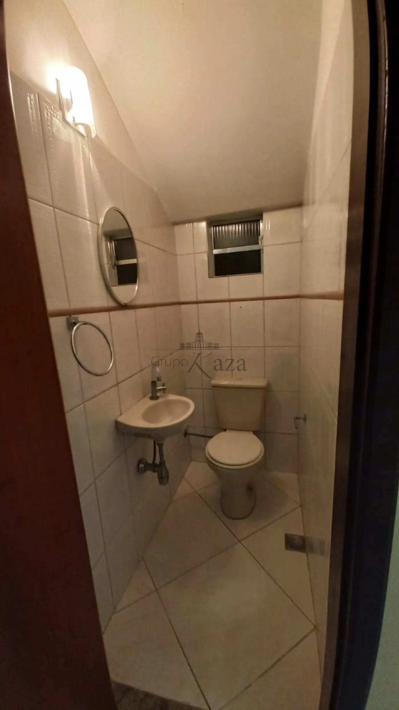 Foto 16 de Casa Condomínio em Jardim Califórnia, Jacareí - imagem 16