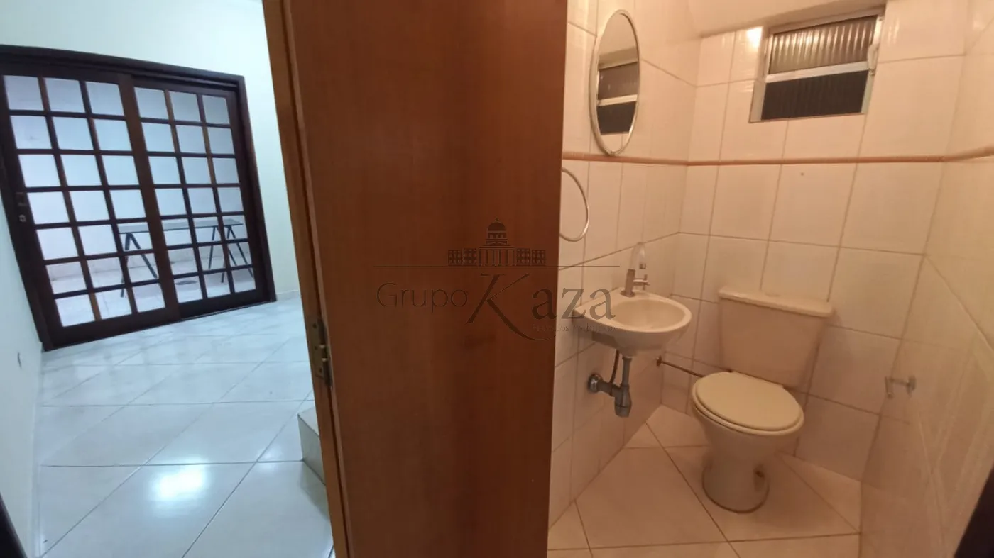 Foto 17 de Casa Condomínio em Jardim Califórnia, Jacareí - imagem 17