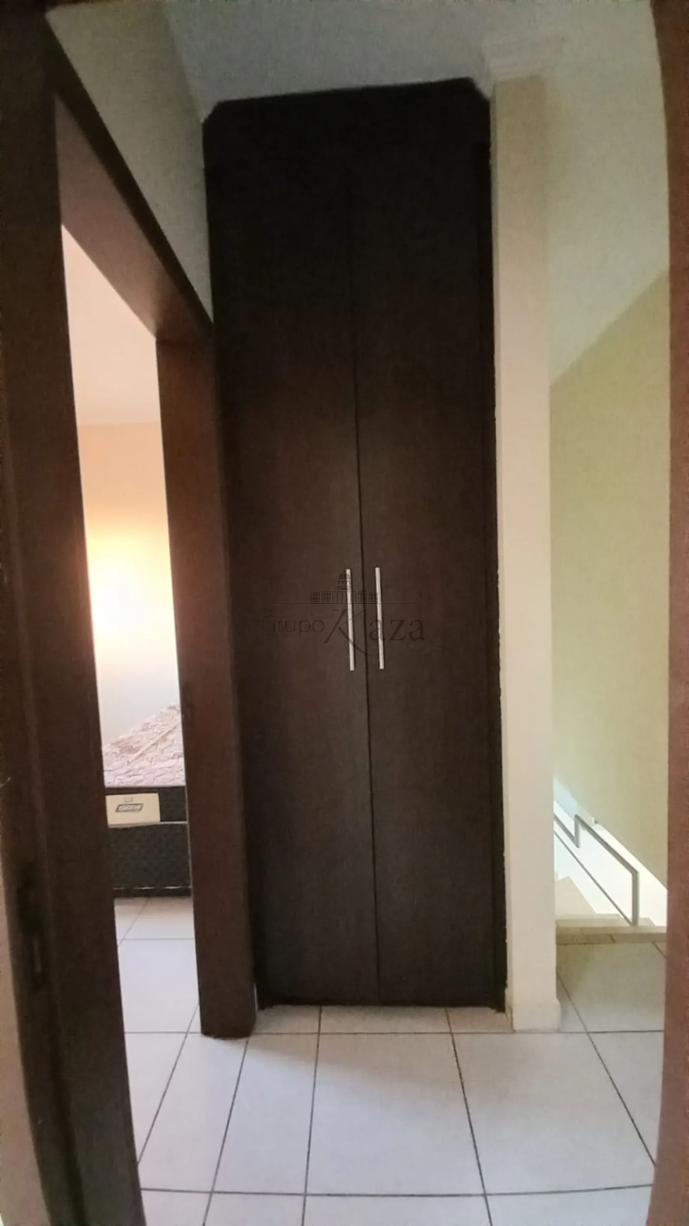 Foto 19 de Casa Condomínio em Jardim Califórnia, Jacareí - imagem 19