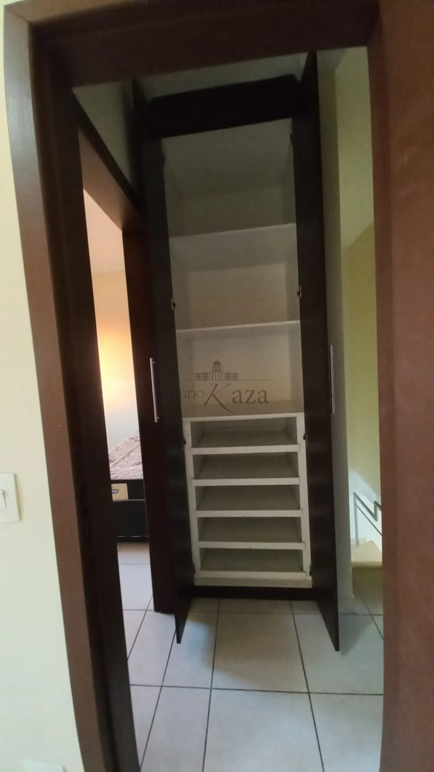 Foto 20 de Casa Condomínio em Jardim Califórnia, Jacareí - imagem 20