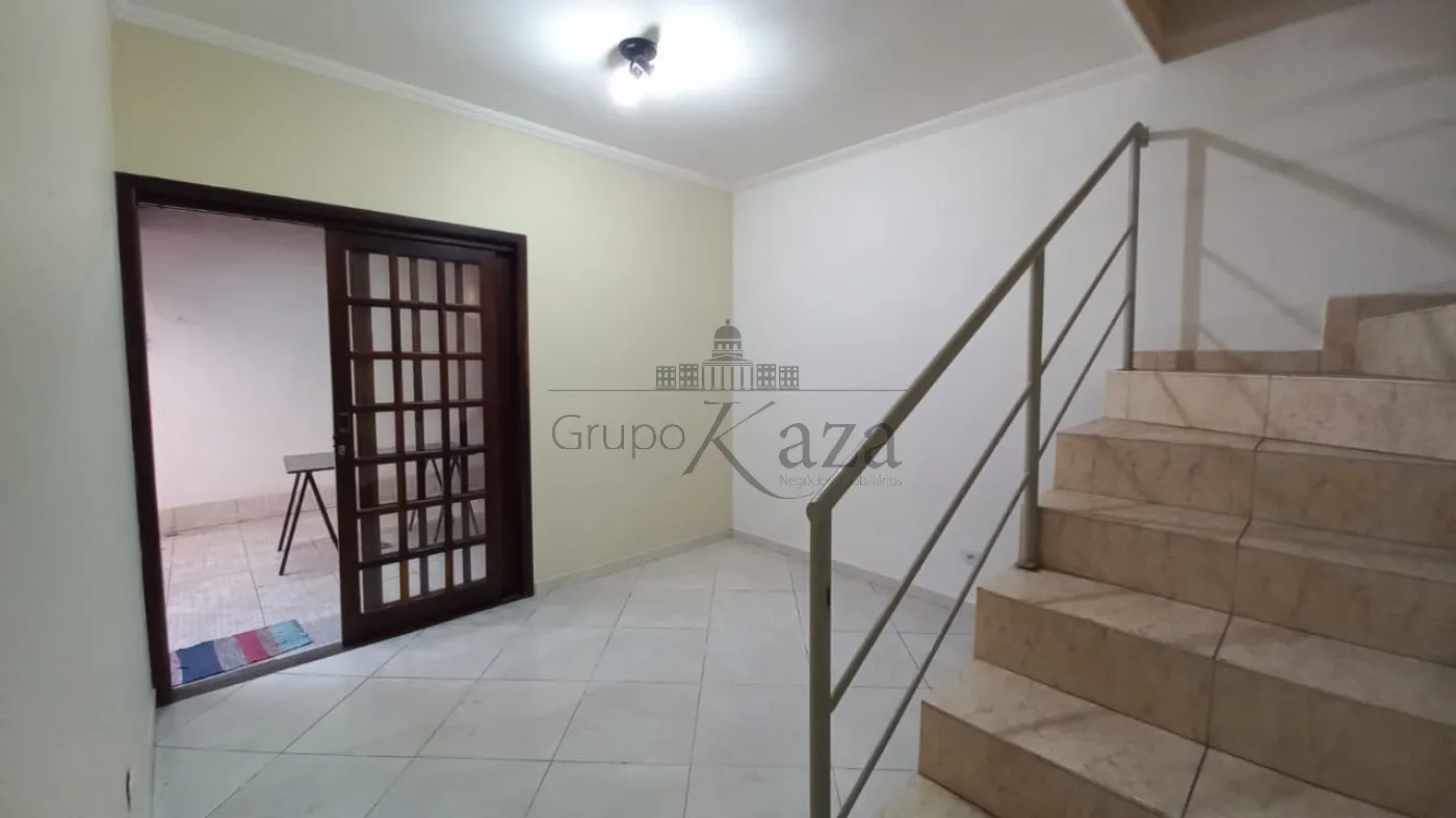 Foto 3 de Casa Condomínio em Jardim Califórnia, Jacareí - imagem 3