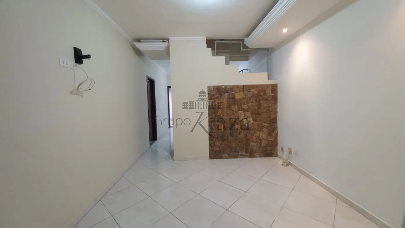 Foto 2 de Casa Condomínio em Jardim Califórnia, Jacareí - imagem 2