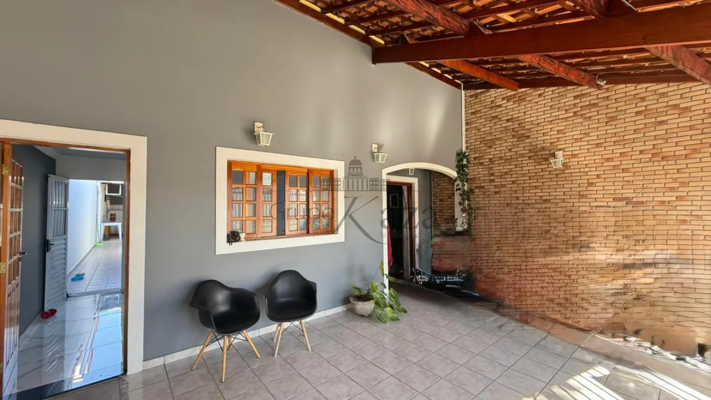 Foto 1 de Casa Geminada em Conjunto Residencial Trinta e Um de Março, São José dos Campos - imagem 1