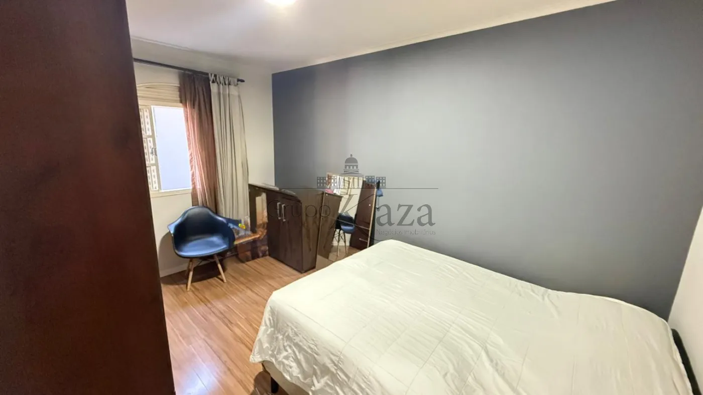 Foto 16 de Casa Geminada em Conjunto Residencial Trinta e Um de Março, São José dos Campos - imagem 16