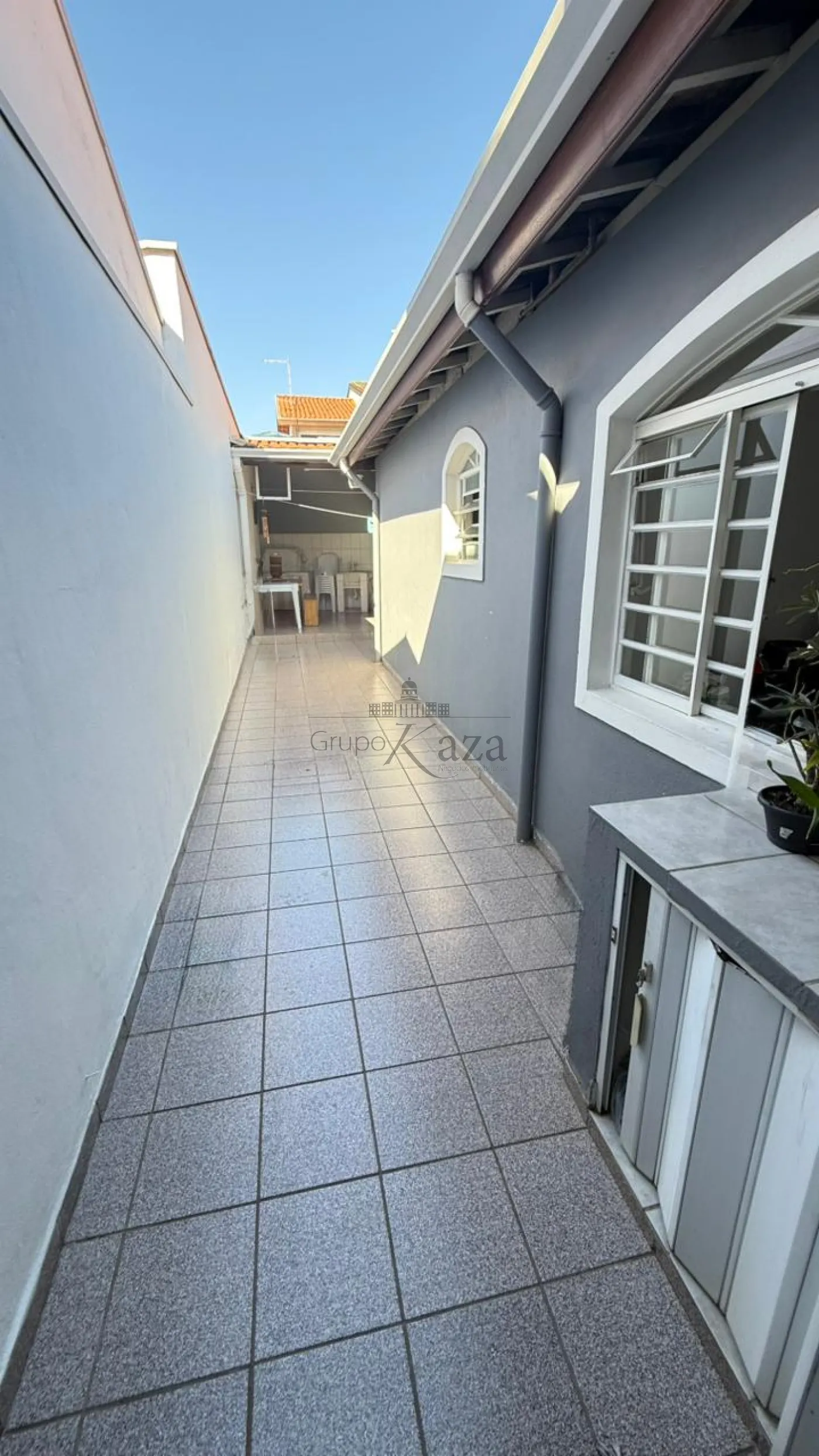 Foto 20 de Casa Geminada em Conjunto Residencial Trinta e Um de Março, São José dos Campos - imagem 20