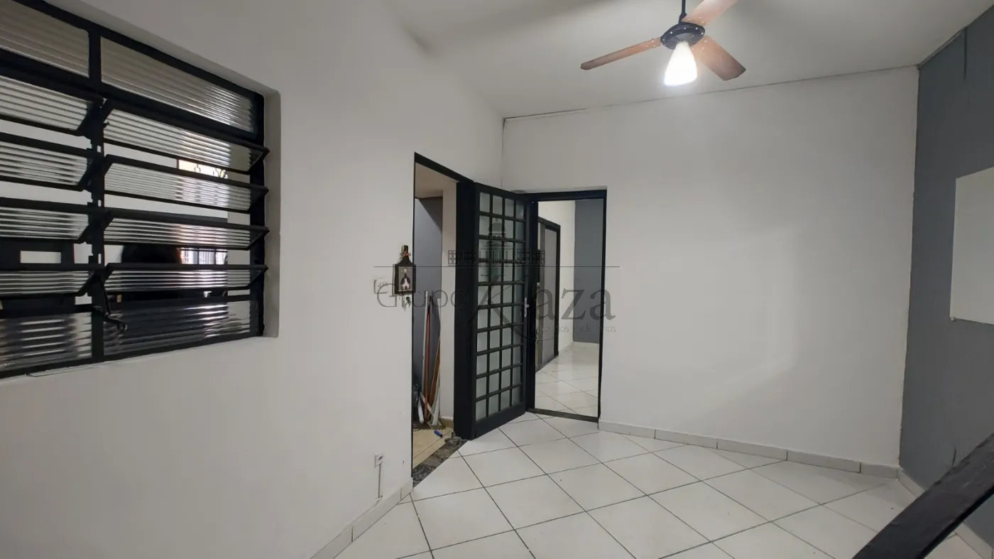 Foto 3 de Casa Sobrado em Jardim Paraíba, Jacareí - imagem 3
