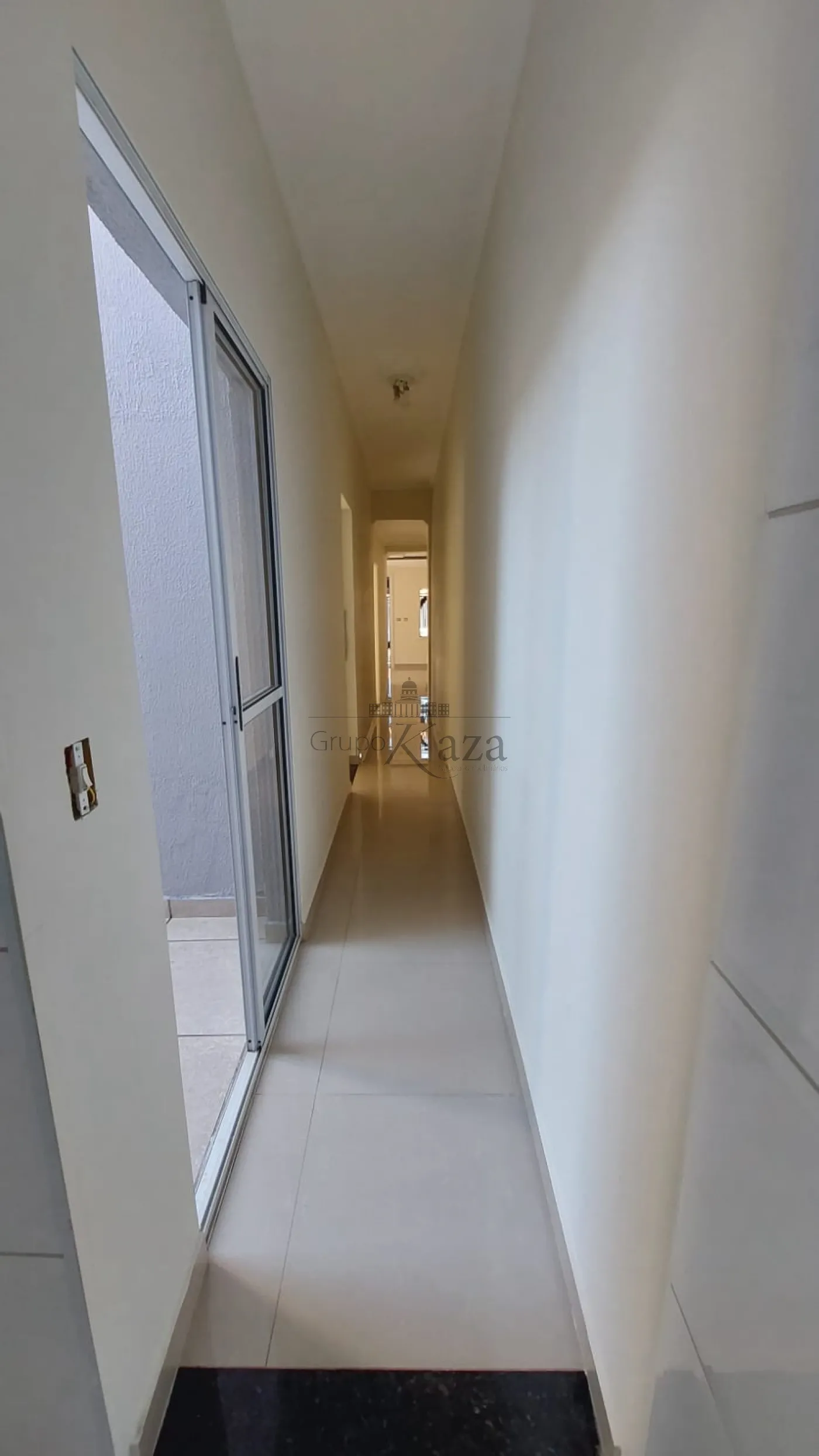Foto 12 de Casa Sobrado em Jardim Ismênia, São José dos Campos - imagem 12