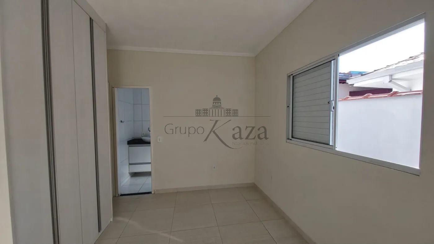 Foto 15 de Casa Sobrado em Jardim Ismênia, São José dos Campos - imagem 15