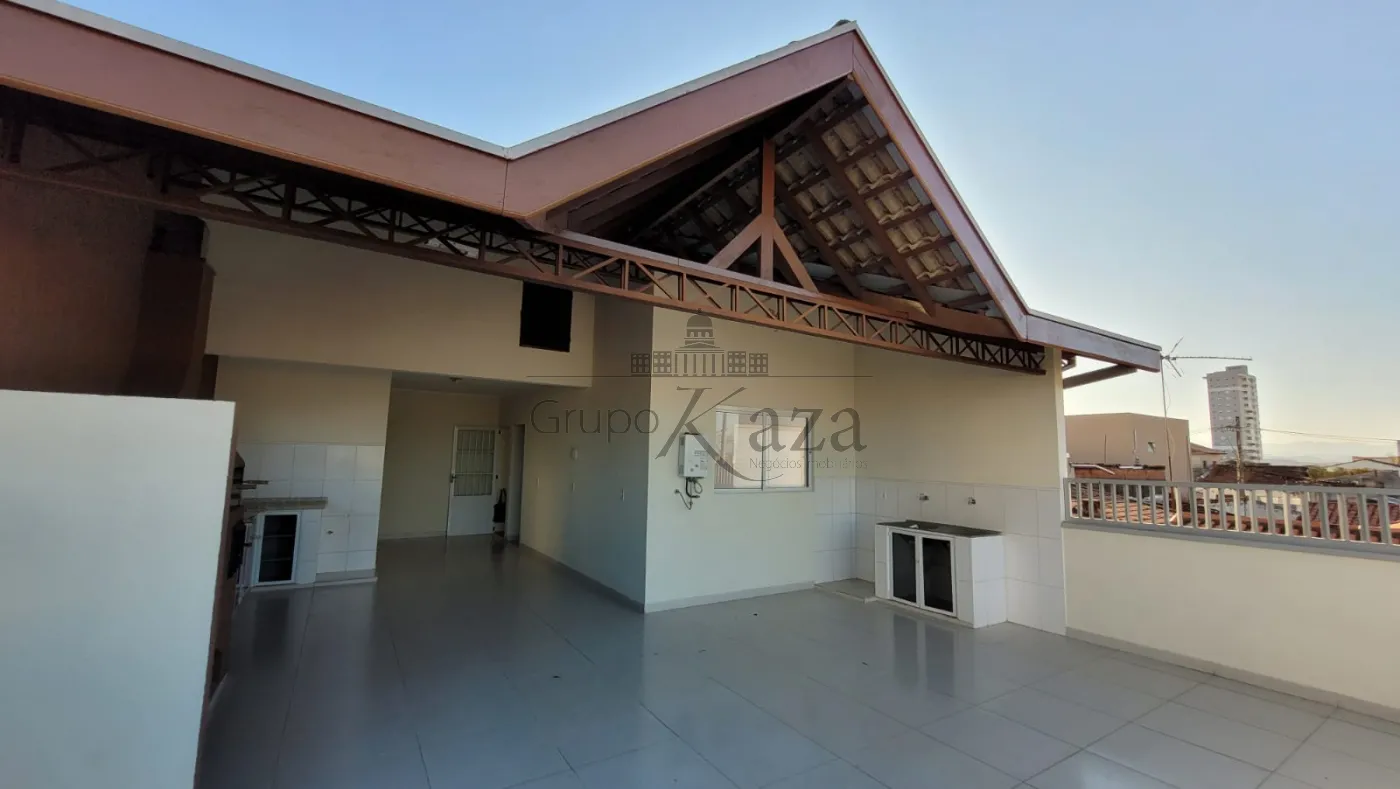 Foto 10 de Casa Sobrado em Jardim Ismênia, São José dos Campos - imagem 10