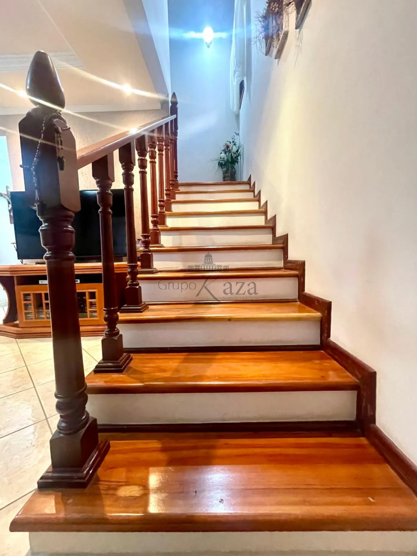 Foto 14 de Casa Sobrado em Vila Tesouro, São José dos Campos - imagem 14