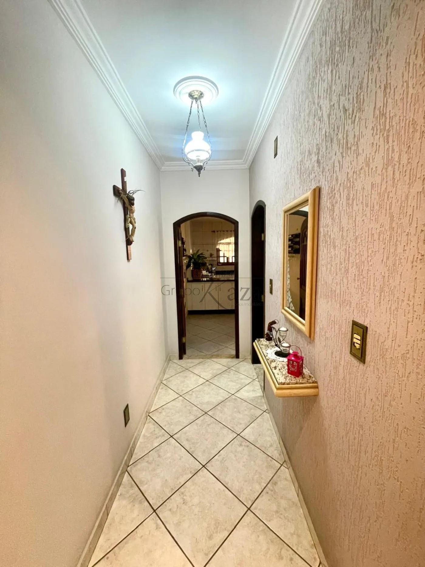 Foto 6 de Casa Sobrado em Vila Tesouro, São José dos Campos - imagem 6