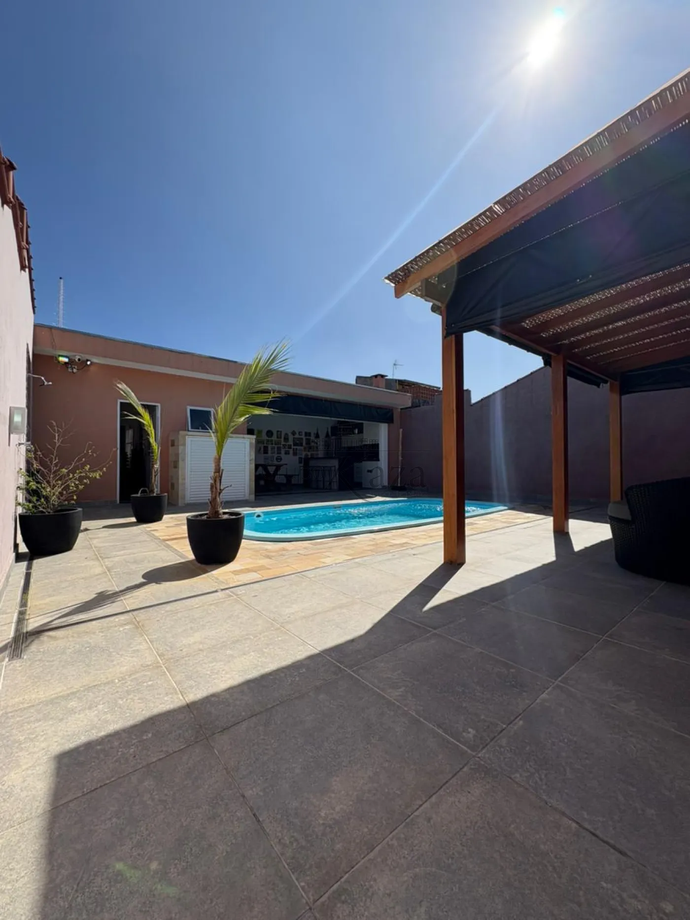 Foto 3 de Casa Padrão em Jardim Santa Maria, Jacareí - imagem 3