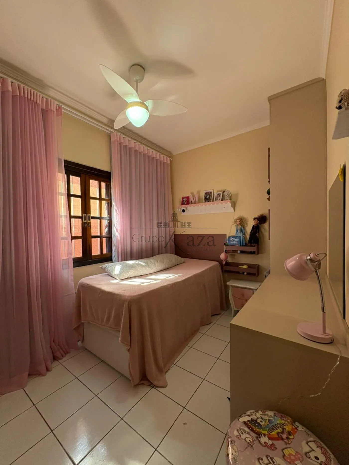 Foto 19 de Casa Padrão em Jardim Santa Maria, Jacareí - imagem 19