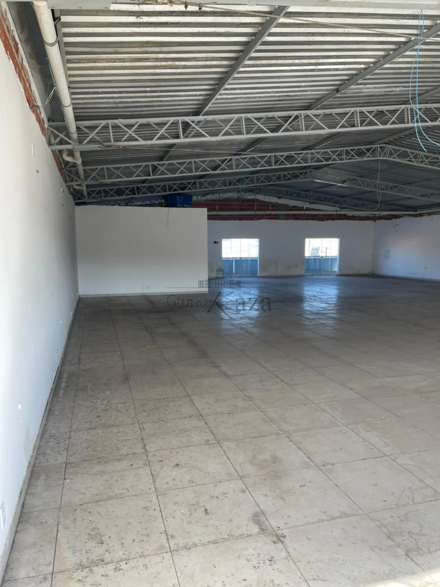 Foto 2 de Comercial Salão em Putim, São José dos Campos - imagem 2
